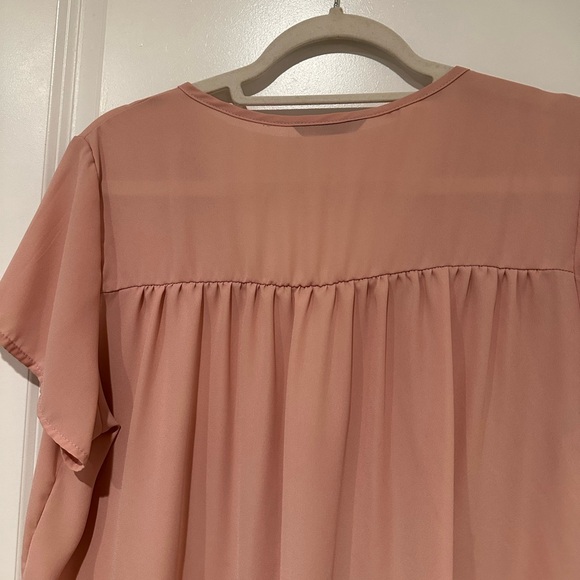 Flowy pink short sleeve top size L - Picture 5 of 6